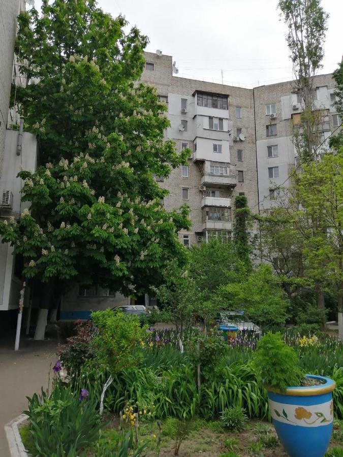 Apartments near the sea Odesa Exterior photo